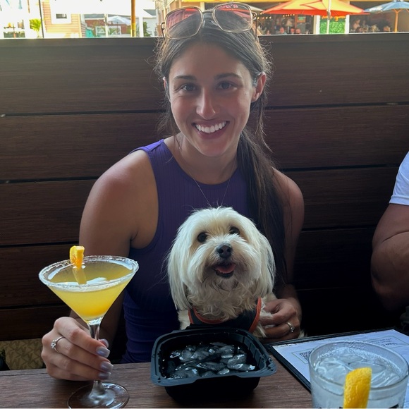 Meet your Posher, Amy - Picture 1 of 1